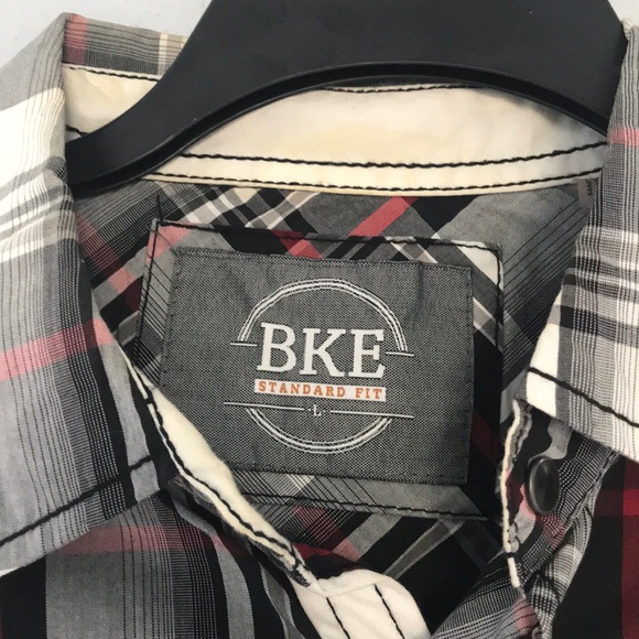 Men’s BKE button up plaid shirt - Picture 2 of 5
